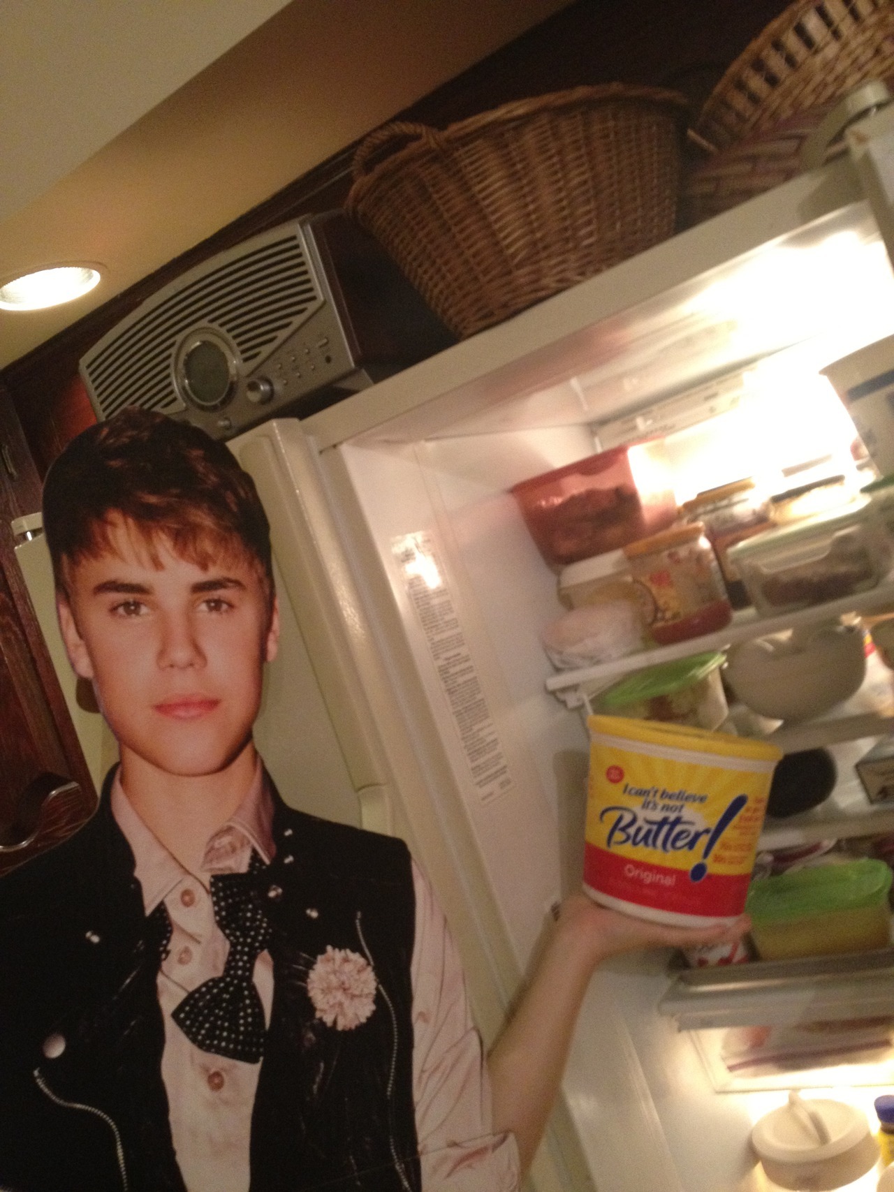 justindoingstuff:
“ Justin can’t believe it’s not butter
”