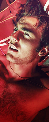whitachi:  narroulor-blog: chris evans - for flaunt magazine  The photoshoot where