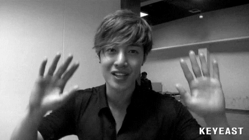 badkpopfairy:  omgomgomg