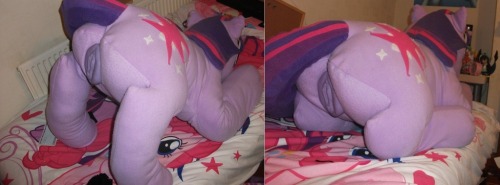 Porn photo livingtombstone:  wakingtheponiver:  emkay-mlp: