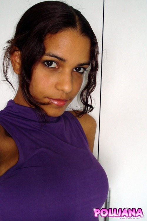 http://prettypolliana.tumblr.com/post/25560678433