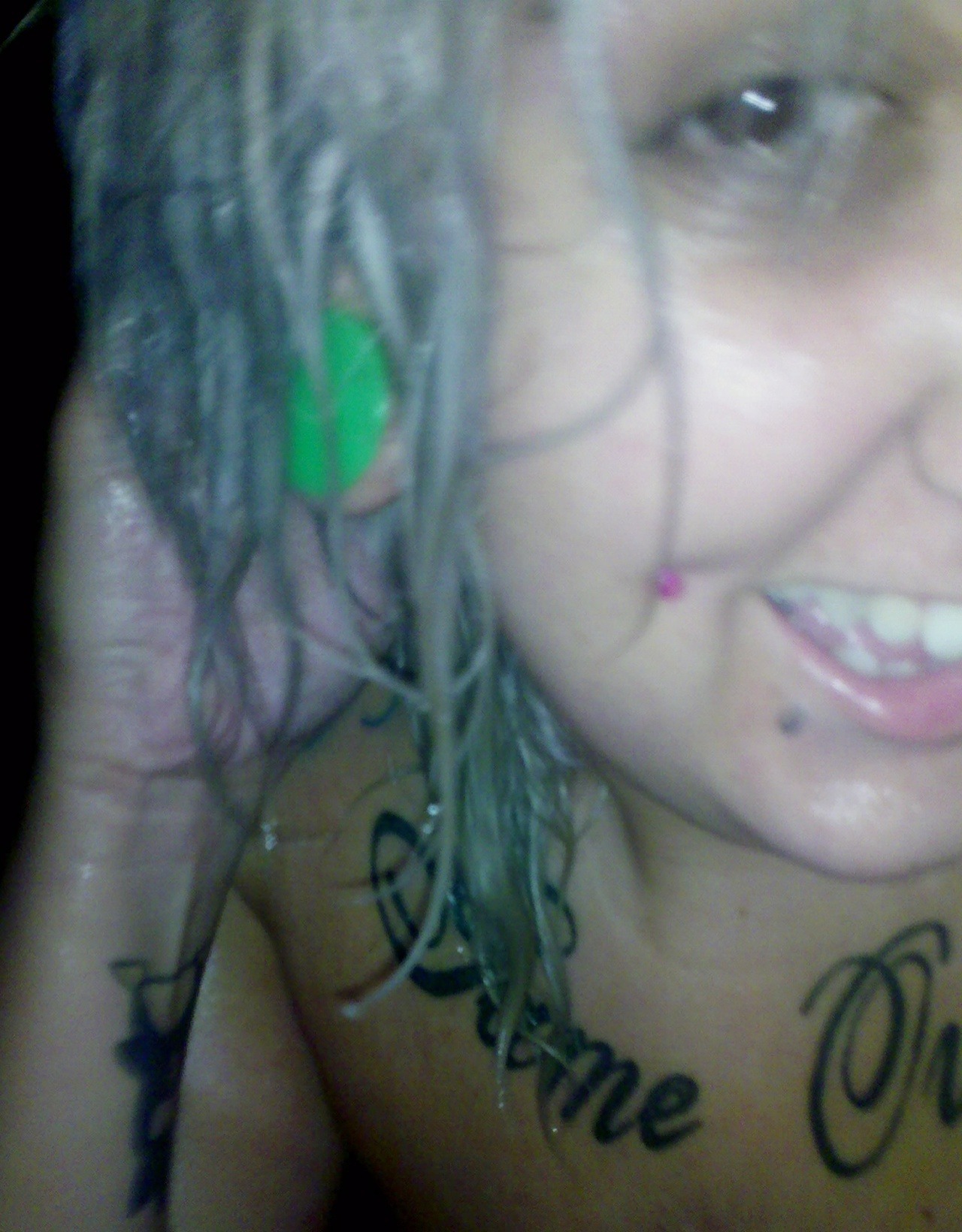 bathsaltbarbie:  Shower days. 