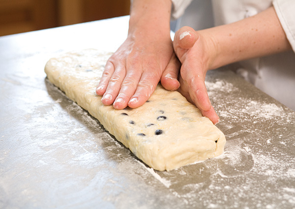 americastestkitchen:  Secrets to Making Berry Scones   Scones are usually as dry