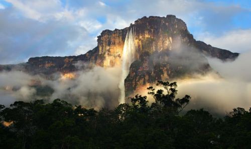 sentnimental:  Angel Falls, Venezuela Breath taking  