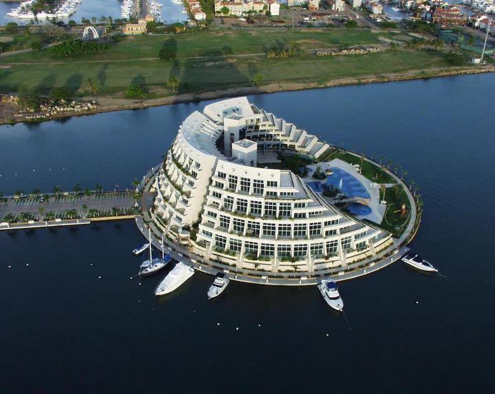 drak0:  Isla Paraíso - Lecheria, Venezuela