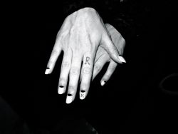 valentineuhovski:  Niia’s MAC x Ruffian nail art.  