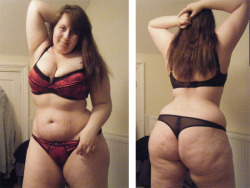Loving the curves and cellulite. <3