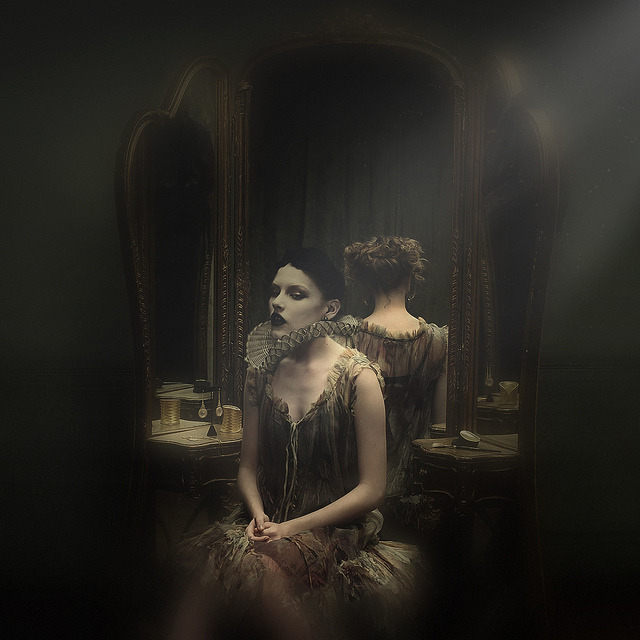 coffinskull:  clouetvis:  Things Are Not What They Appear To Be by SkeletalMess on