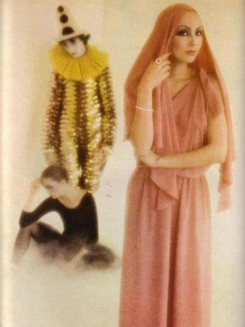 superseventies:Marie Helvin by David Bailey for Vogue UK, December 1975.