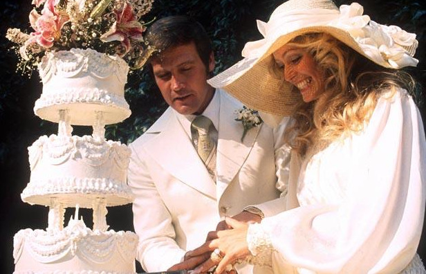 Old Loves — Farrah Fawcett & Lee Majors on their wedding day,...