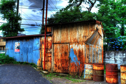 Colorful rusty old Japanese building near the Musashino area of Tokyo.