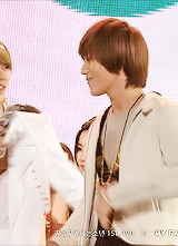 luchynya:  cute~lovely~adorable~dorky Taemin with his hyungs ~ 