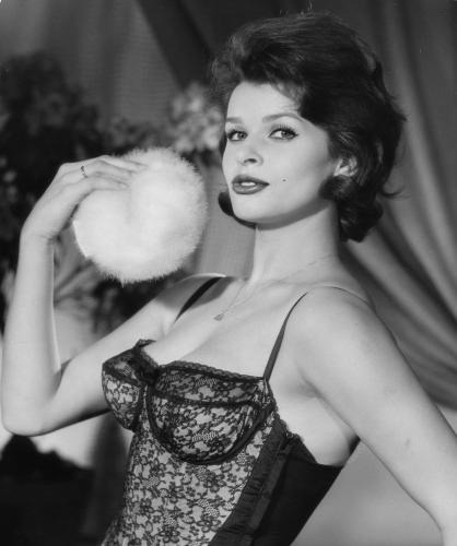 Porn Pics classicchoteras:  Senta Berger