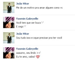 too-stupid:  E a cada dia, eu te amo mais e mais…(Yasmin.L)