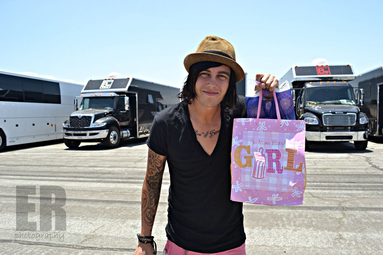 erphotographyofficial:  Kellin loved the gift I bought for his family and Copeland