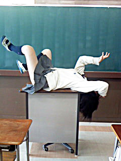 bowiesnippleantennae:  girlpopjapan:  Kyary pamyu pamyu with her friend in high school