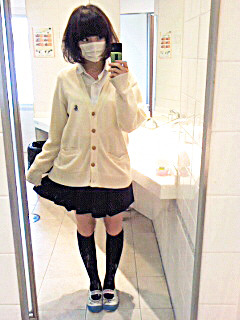 bowiesnippleantennae:  girlpopjapan:  Kyary pamyu pamyu with her friend in high school
