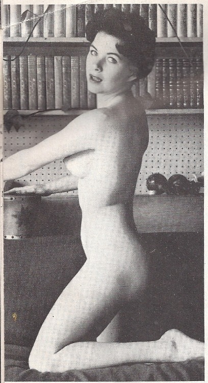Porn photo Dawn Wilder, Adam Volume 5 No 1 (1960)