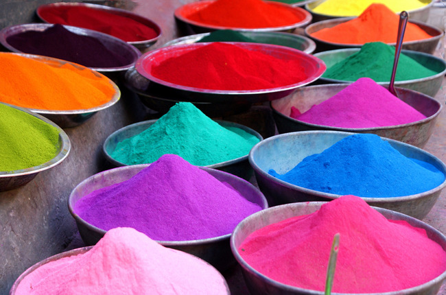 astickfigureillustration:  unsolnosilumina:  Holi, the Hindu festival of colour.