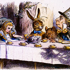 lewis-carroll:  Alice in Wonderland Alphabet: Letter U  Unbirthday parties  