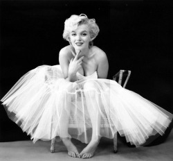 weronikajackass:  once again, Marilyn Monroe