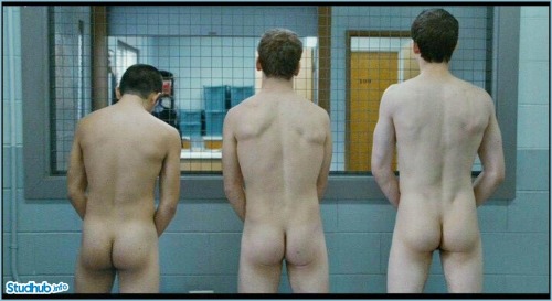 Shirtless / Naked Male Celebs
