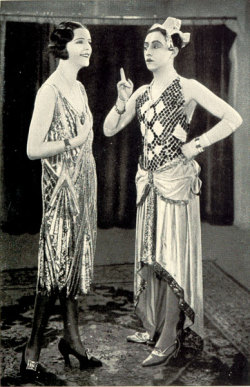 moika-palace:  Curt Bois (on right - most