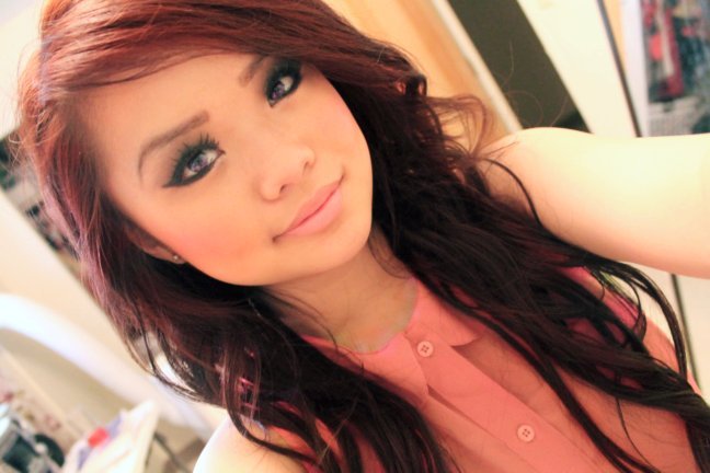 fuckyeahhelluhcuties:  http://maiyaxiong.tumblr.com/ 