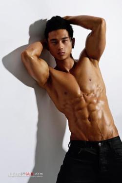 Asian Muscle Fetish