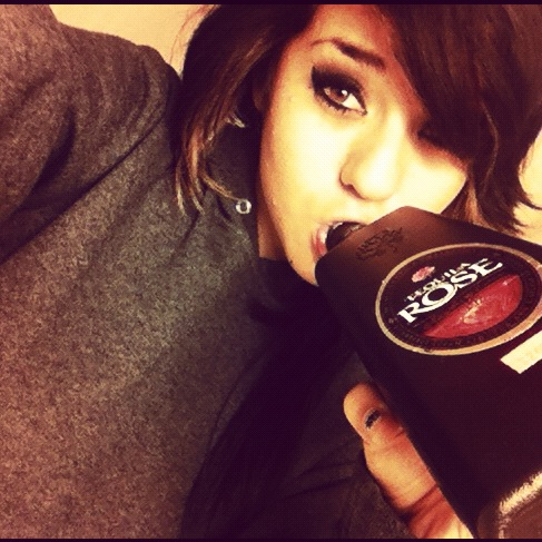 drug-goddess:  Tequila rose. Yummmmay.