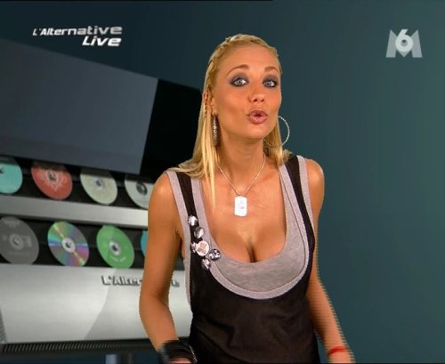 newscassters:  Ariane Brodier - Host of “Morning Live” in France