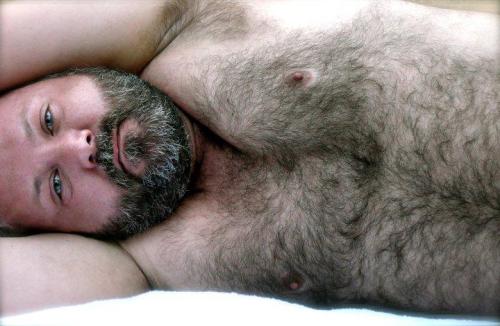 bearmeat: HOT!