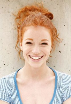 Hot-Redheads:  Fantastic Smile! 