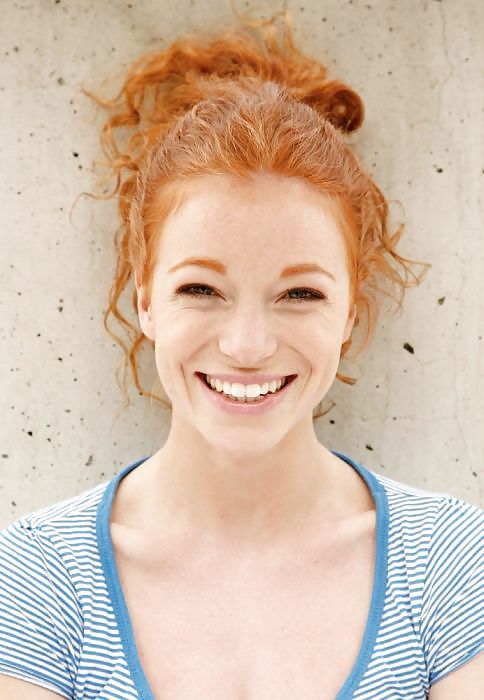 hot-redheads:  Fantastic smile!  porn pictures
