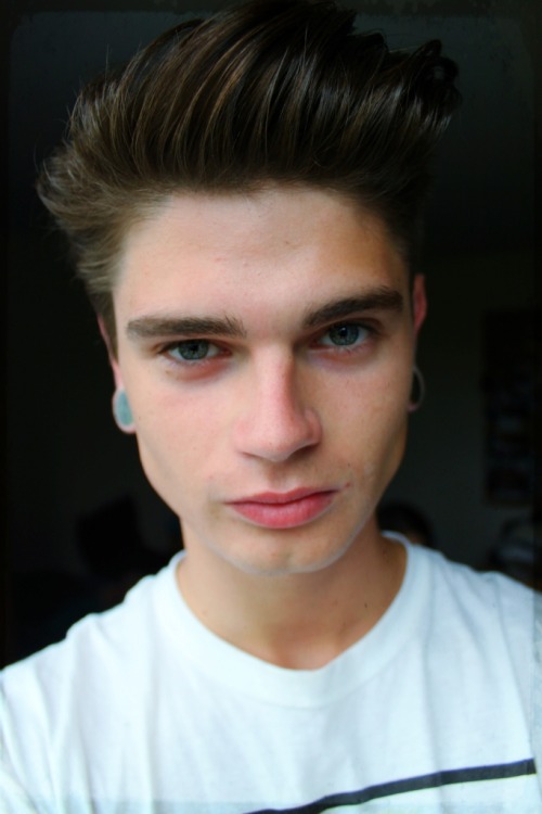 chrstphrmc:Tell me what you like