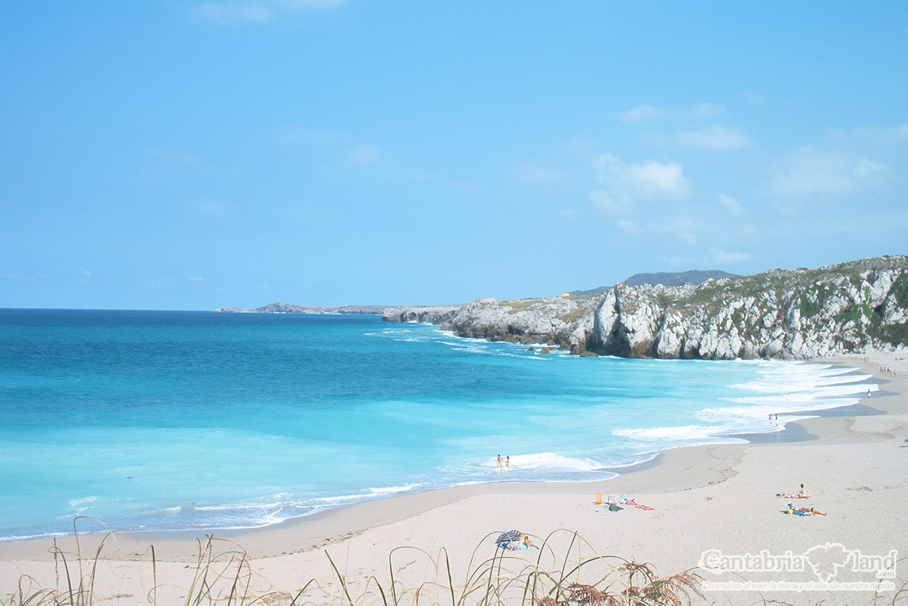 cantabrialand:  Playa de Usgo en el Municipio de Miengo, Cantabria