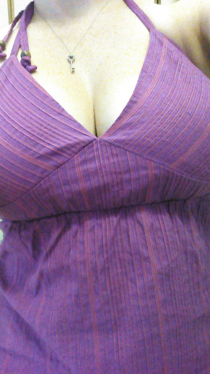 rebeccaammon:  Today’s sundress …unfortunately the sun isn’t out