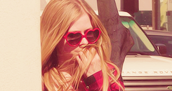 bellefrenches-blog:  a photoset of Avril wearing glasses - requested by Anon 