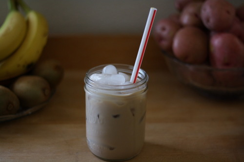outofmouth:Iced coffee rules everything around me.