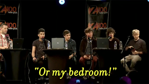 ratchetlarry:  thewolverhamptonprince:  horansholiday: I: “Let’s go to Z100.com…”