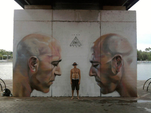 exhibition-ism:  Amazing photo-realistic street art from Spanish artist MESA 