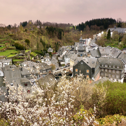 fuckyeahtravelinspirations: Monschau, Germany