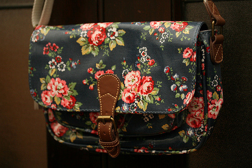 luxury-andfashion:   Promo to 33k+ here. :)  