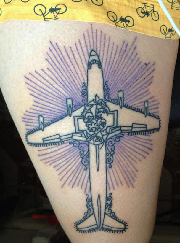 Airplane from Chuck Palahniuk’s Survivor.
Done by Alex from Brooklyn Ink.