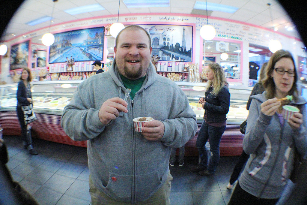 sepdxbear:  That poor gelato never stood a chance ;) fireincairo:  brian vs gelato…