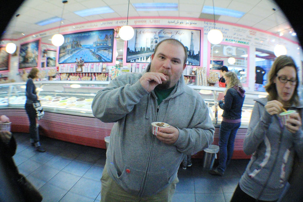 sepdxbear:  That poor gelato never stood a chance ;) fireincairo:  brian vs gelato…