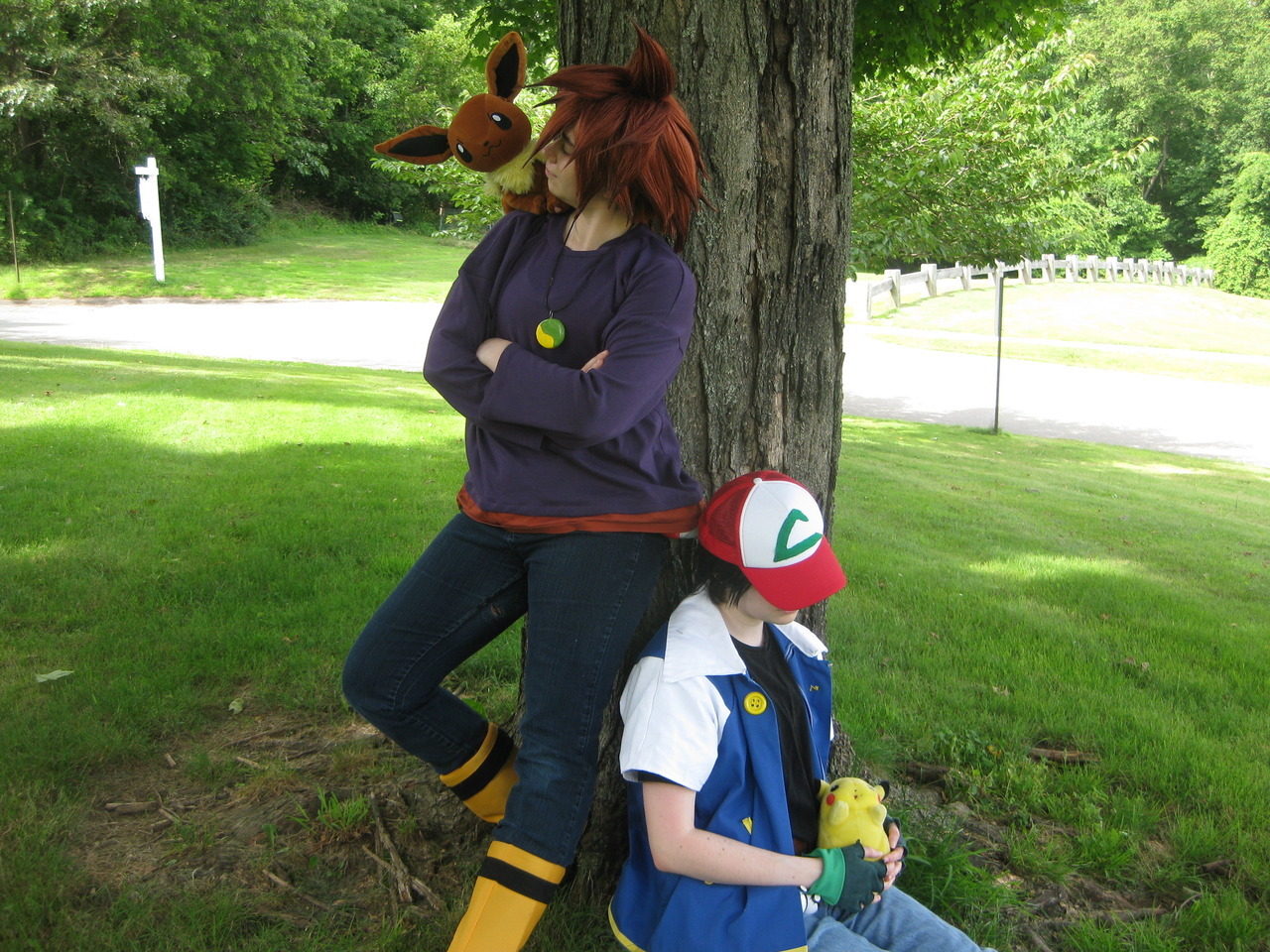 askashandgary:  girl-in-the-library:  Pokemon Photoshoot Part 2: Friends Intro Part