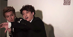 wintershower:  kris + lay @ EXO-M_当代歌坛 (Dangdaigetan) Pop Magazine Making Film ♪ 