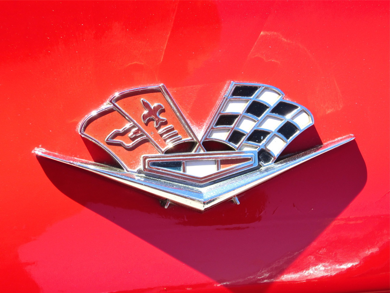 car-spotting:  The Target: Chevrolet Corvette Sting Ray (produced 1963-67). Spotted: