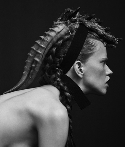 rollthedrumss:  headpiece: Ahsley Llyod ROLL IT! | FB 